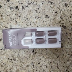 imPRESS color nails Press on Manicure 'Taupe Prize'